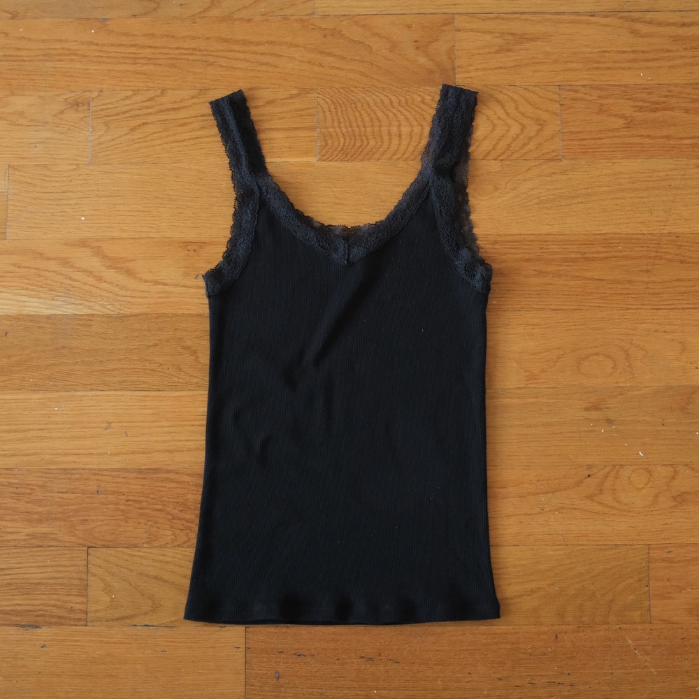 Uniqlo Lace Trim Tank Top Women XS Black Ribbed V-Neck Coquette Balletcore XS